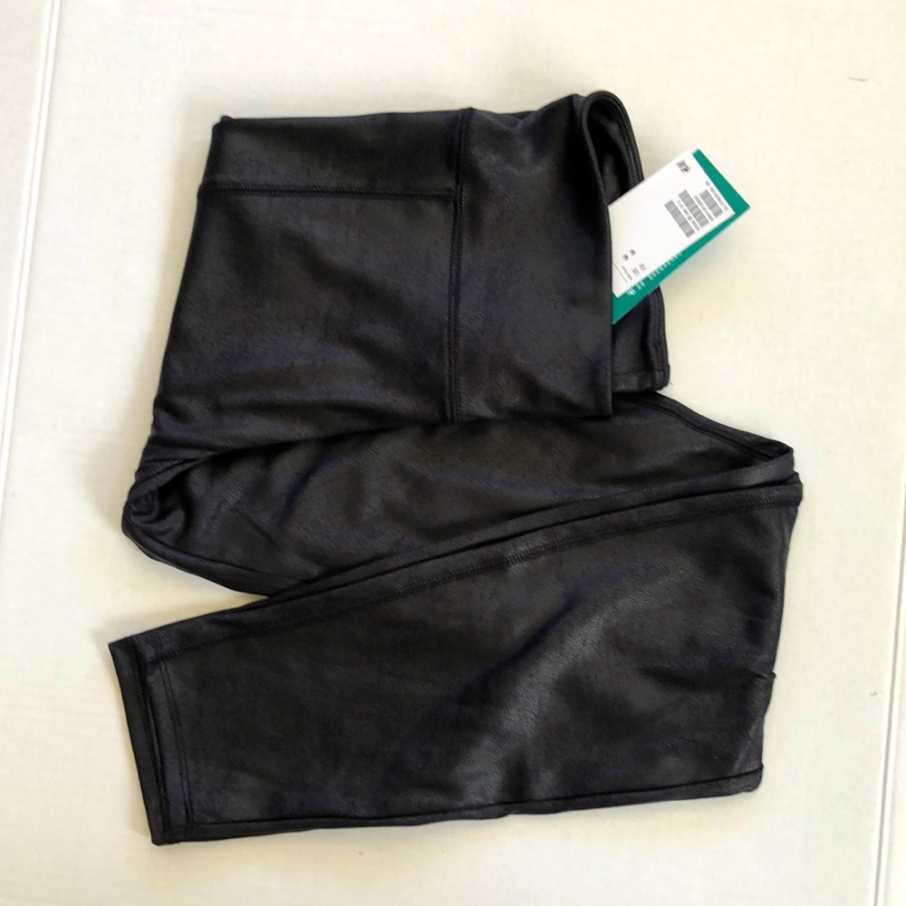 H&M leather-look stretchy leggings